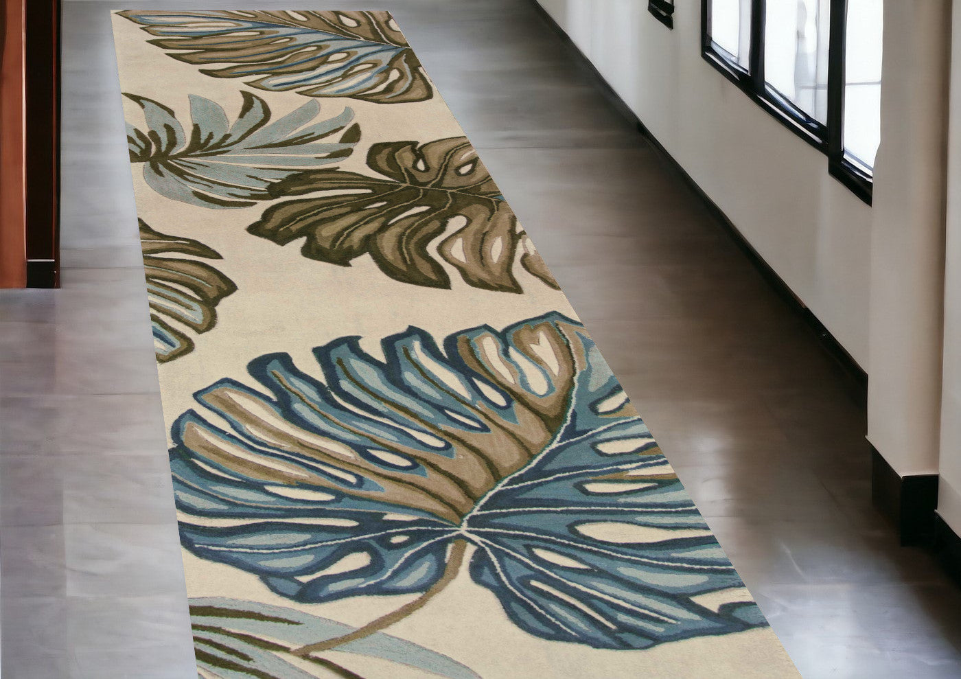 10' Ivory Hand Tufted Tropical Monstera Indoor Runner Rug
