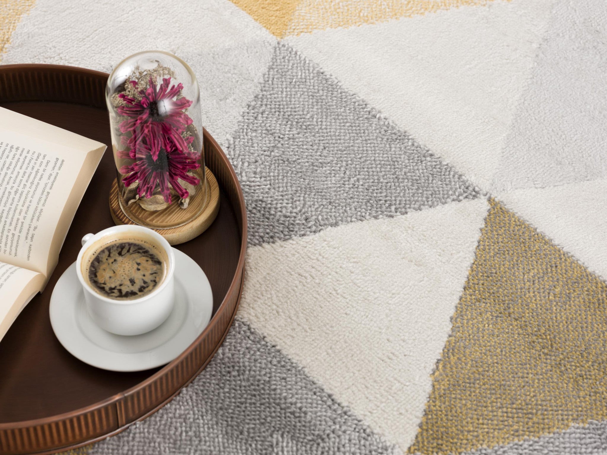 4' x 6' Yellow and Ivory Geometric Area Rug