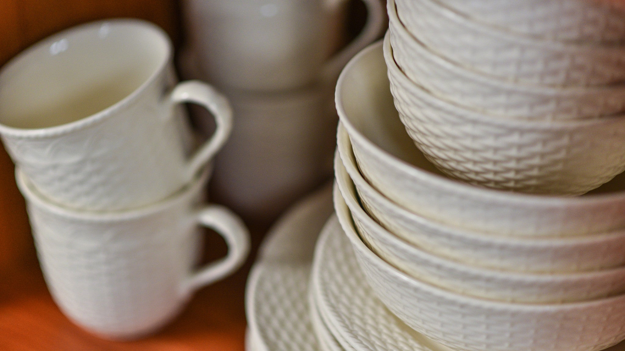 White Four Piece Round Weave Stoneware Service For Four Bowl Set